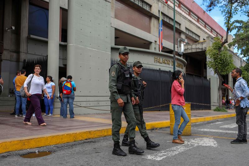 Foro Penal denuncia que detenidos por el atentado fueron torturados