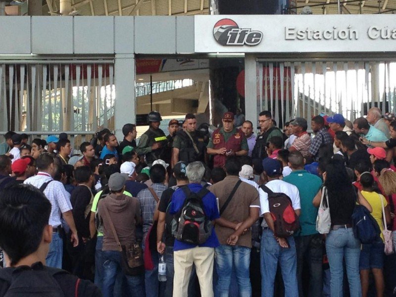 “No podemos respetar el distanciamiento social”, el testimonio de usuarios del ferrocarril de los Valles del Tuy (VIDEO)