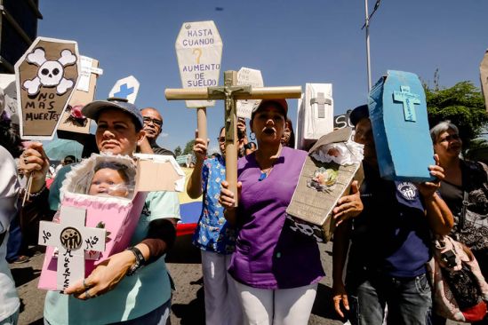 En solo un día murieron siete niños en el hospital de Puerto Ordaz por falta de insumos