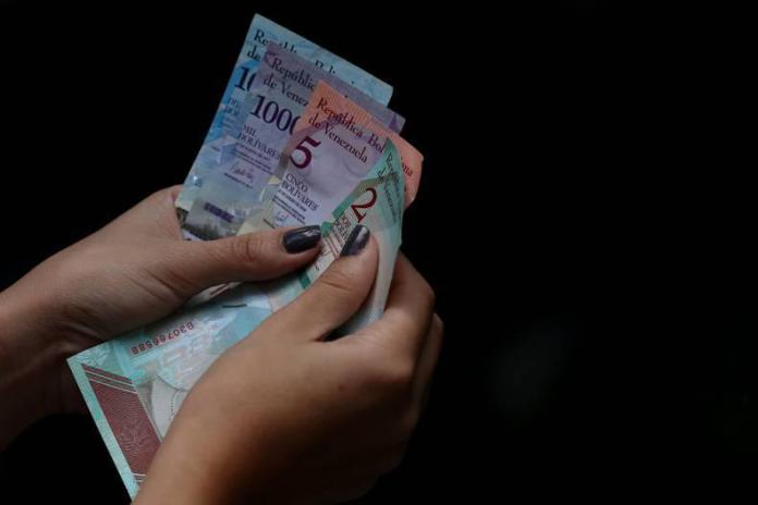 El Cestaticket subió a 1.800 bolívares