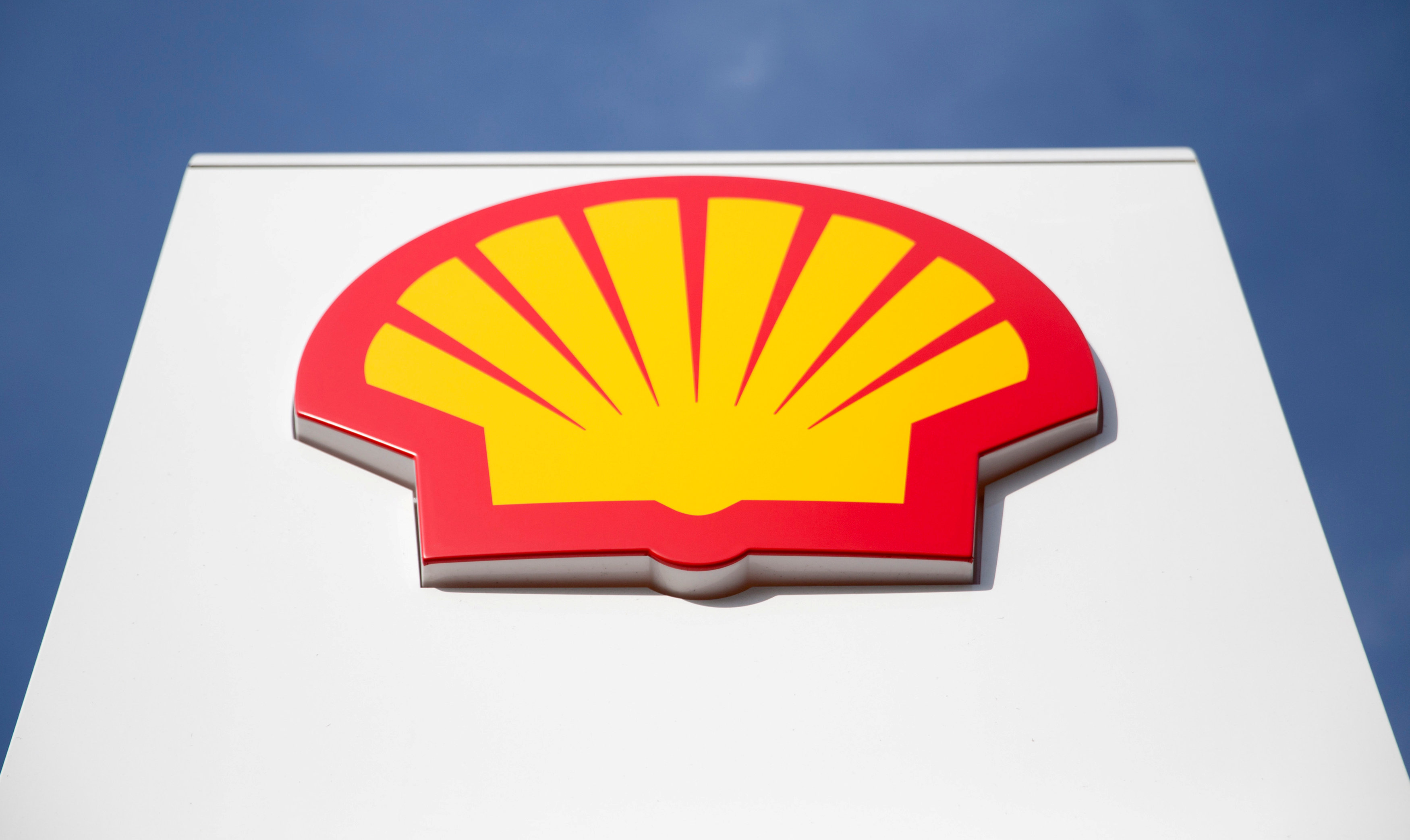 Shell le da la espalda a Rusia: dejará de comprarles gas y petróleo