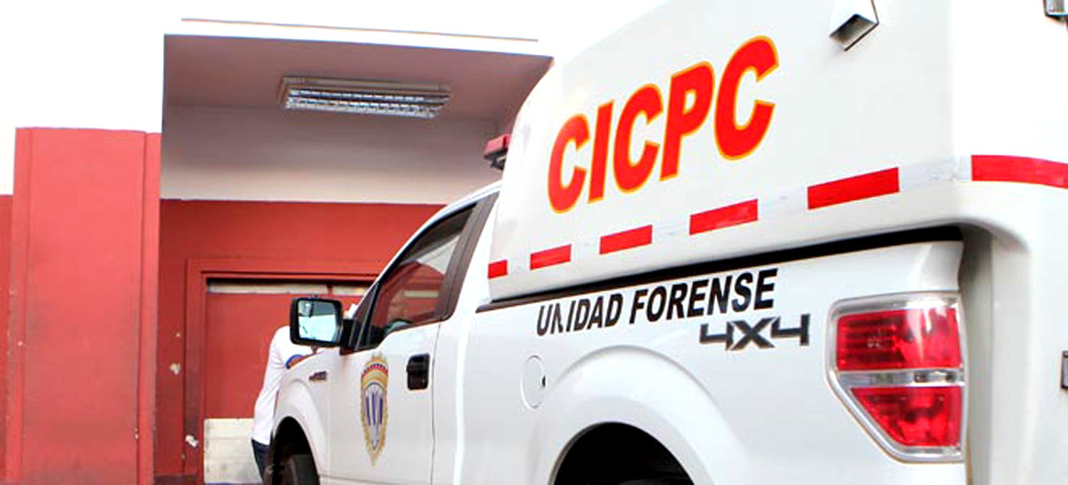 Encuentran dos cuerpos descompuestos dentro de un carro en Puerto Ordaz