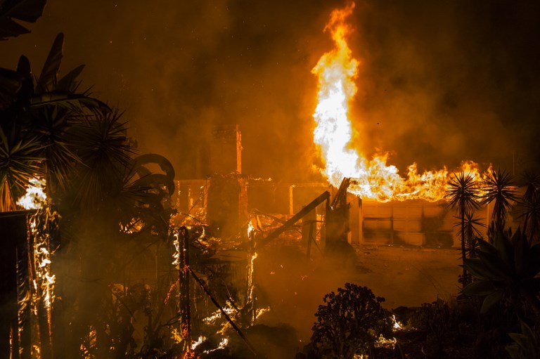 Venezuela transmite condolencias al pueblo de California, EEUU, por víctimas de incendios forestales