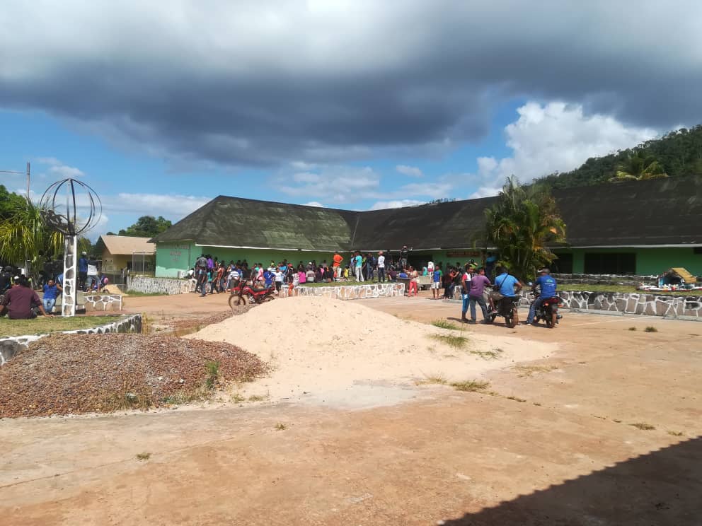 Pemones detienen a tres sujetos involucrados en hechos violentos en la Gran Sabana