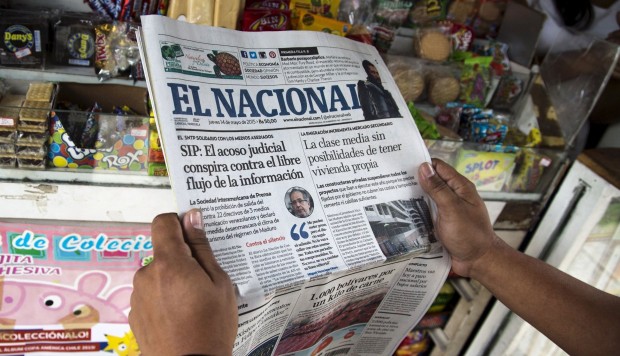 Así la censura chavista acabó con los periódicos en Venezuela