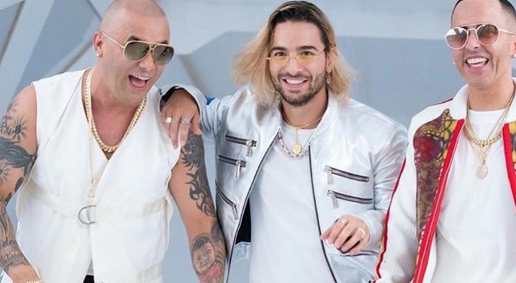 Las botas de Maluma que desataron polémica y por las que cuestionaron su sexualidad