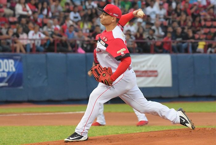 Jorge Martínez ganó el premio Pitcher del Año de la Lvbp