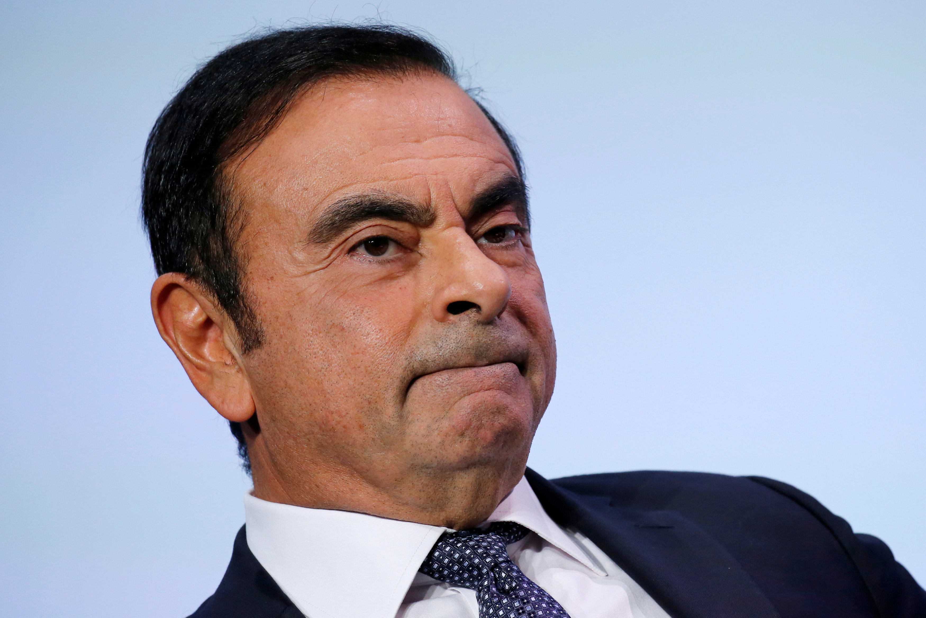 Fiscalía japonesa cree que Ghosn se benefició de fondos de Nissan y Renault