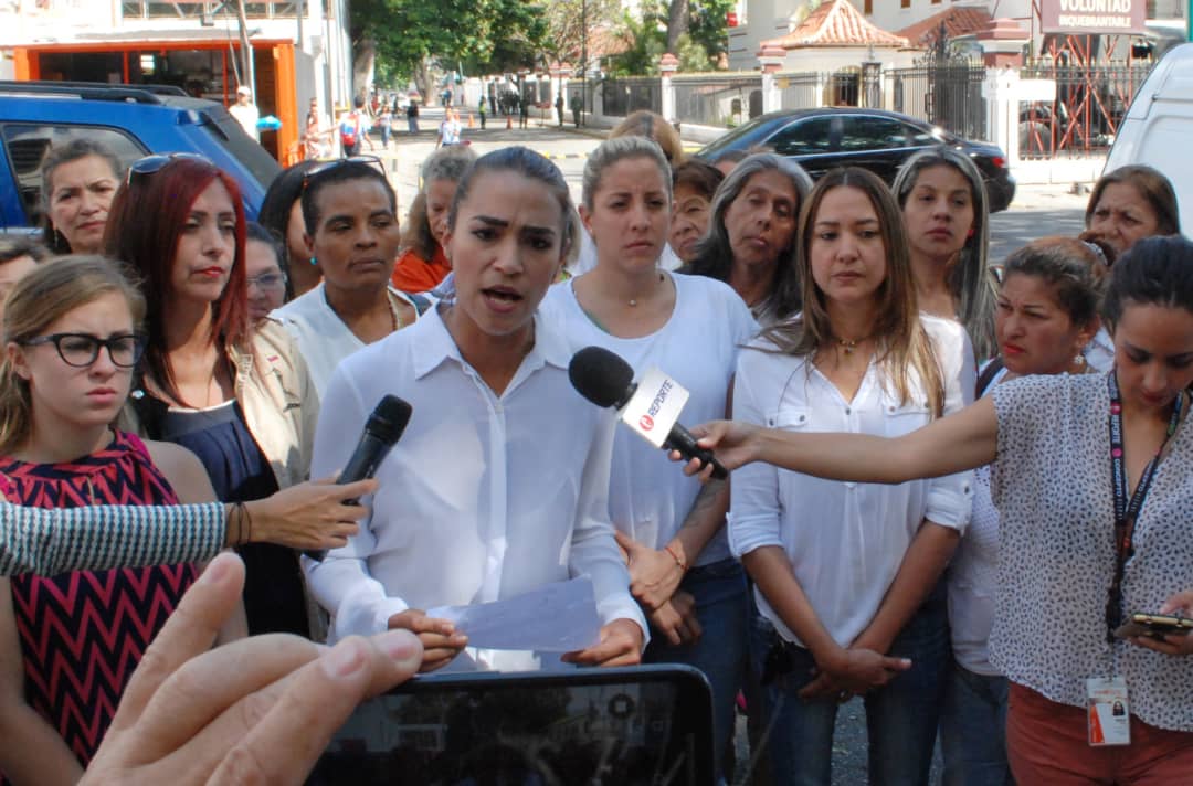 Movimiento Mujeres con Voluntad pidió a la Guardia Nacional ponerse del lado del pueblo este #23E