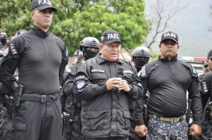 Comandante general de la PNB niega que comisiones del Faes visitaran la residencia de Guaidó