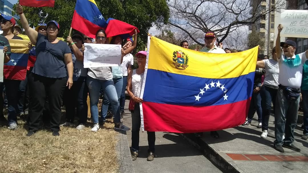 En Maracay la gente “no comió cuento” y se unió a la parada del #30Ene (Fotos+Video)