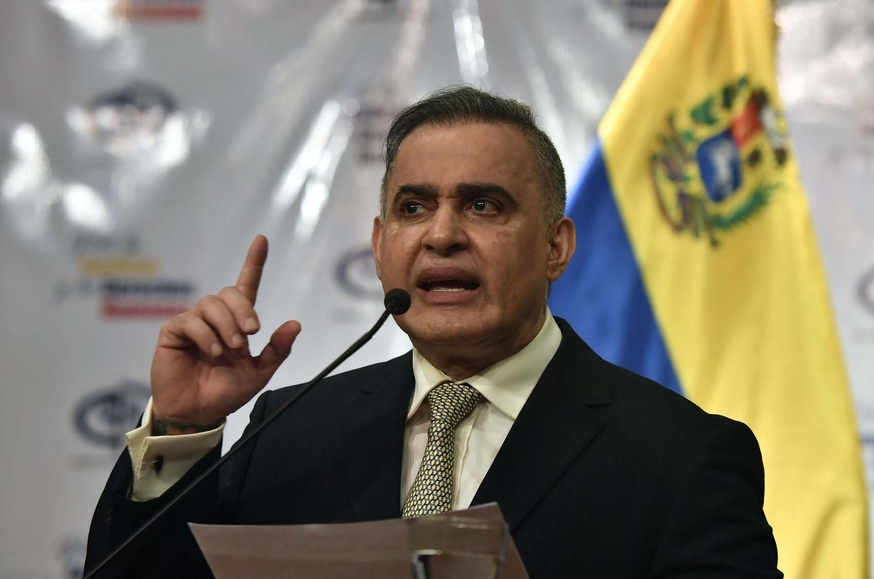 Saab aprovecha la pandemia para echarle flores a su gestión usurpadora en el MP de Maduro