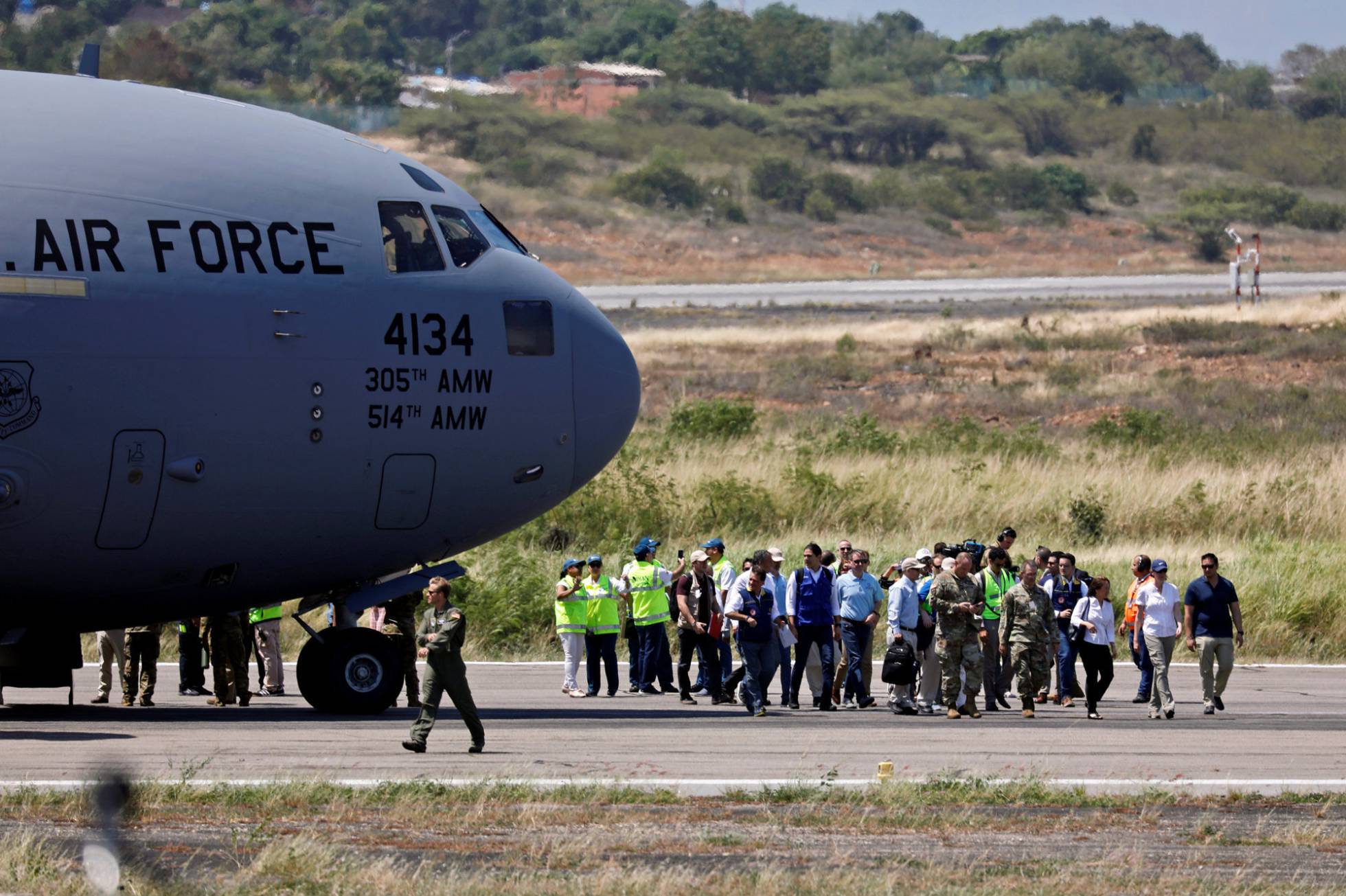 EEUU dice que está decidido a ingresar ayuda humanitaria en Venezuela