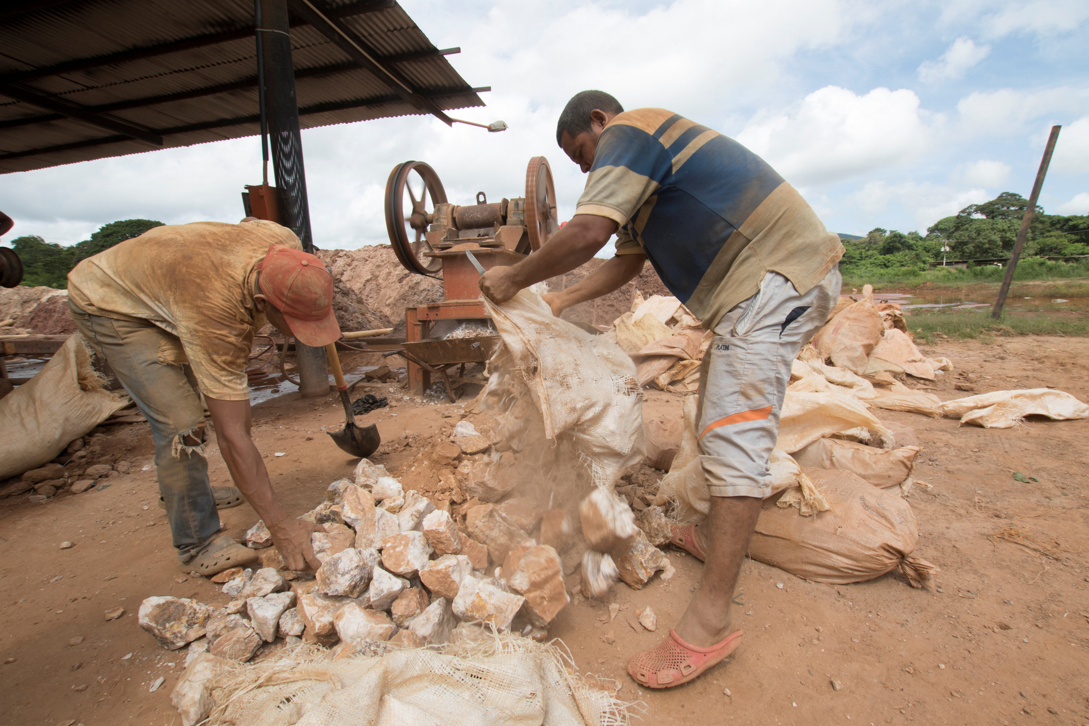 CAMIVEN: La extracción de oro legal en Venezuela ha mermado un 80%