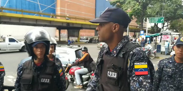 PNB intenta impedir la concentración en La Candelaria (video)