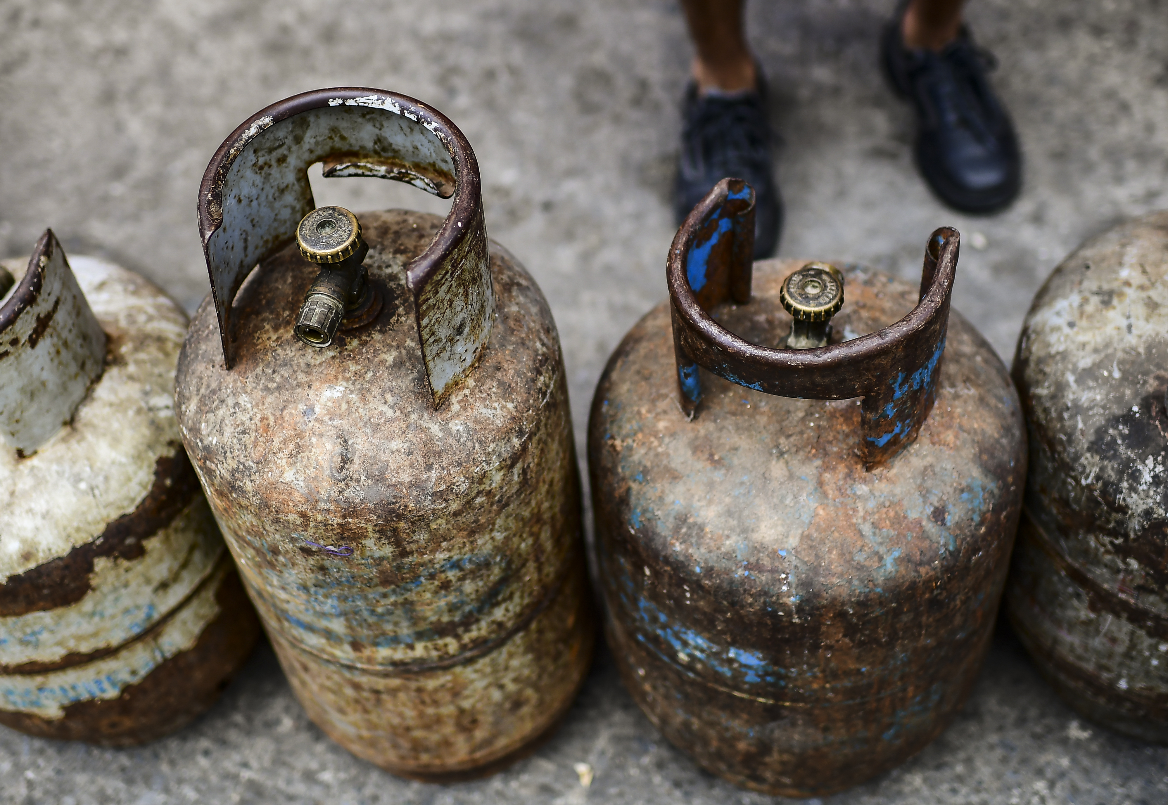 Habitantes de Mérida padecen una pesadilla para conseguir bombonas de gas (VIDEO)