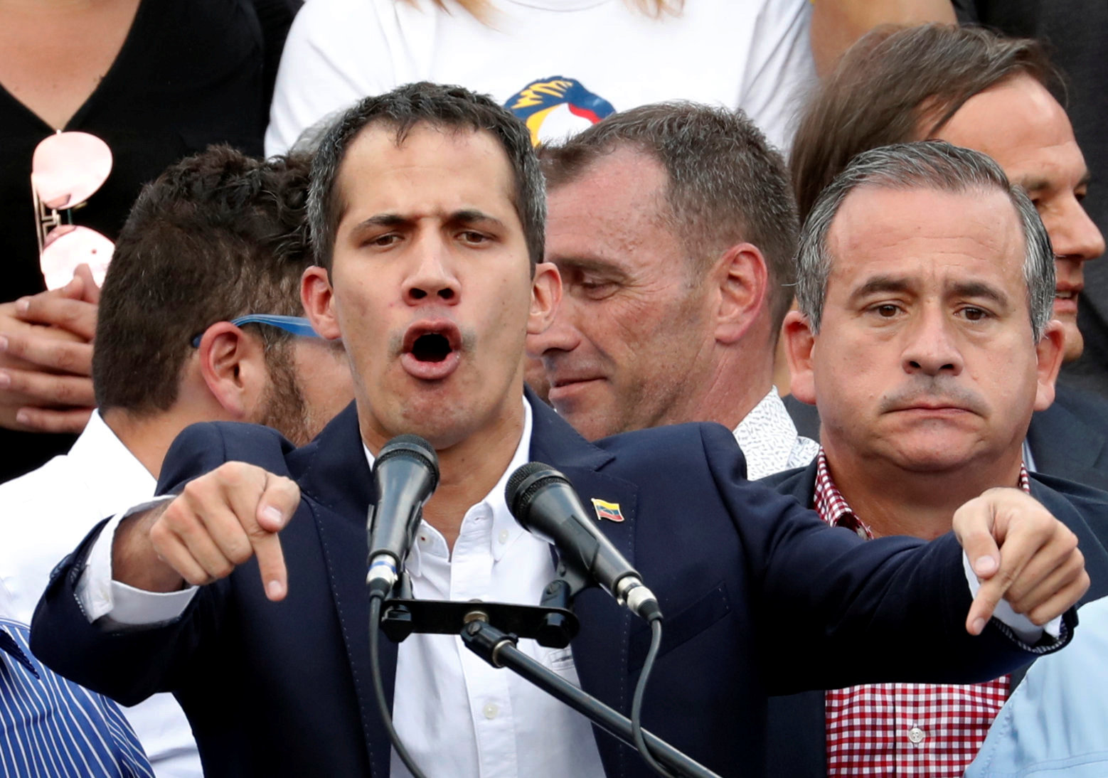 Juan Guaidó a la Fuerza Armada: ¿Qué más van a esperar?