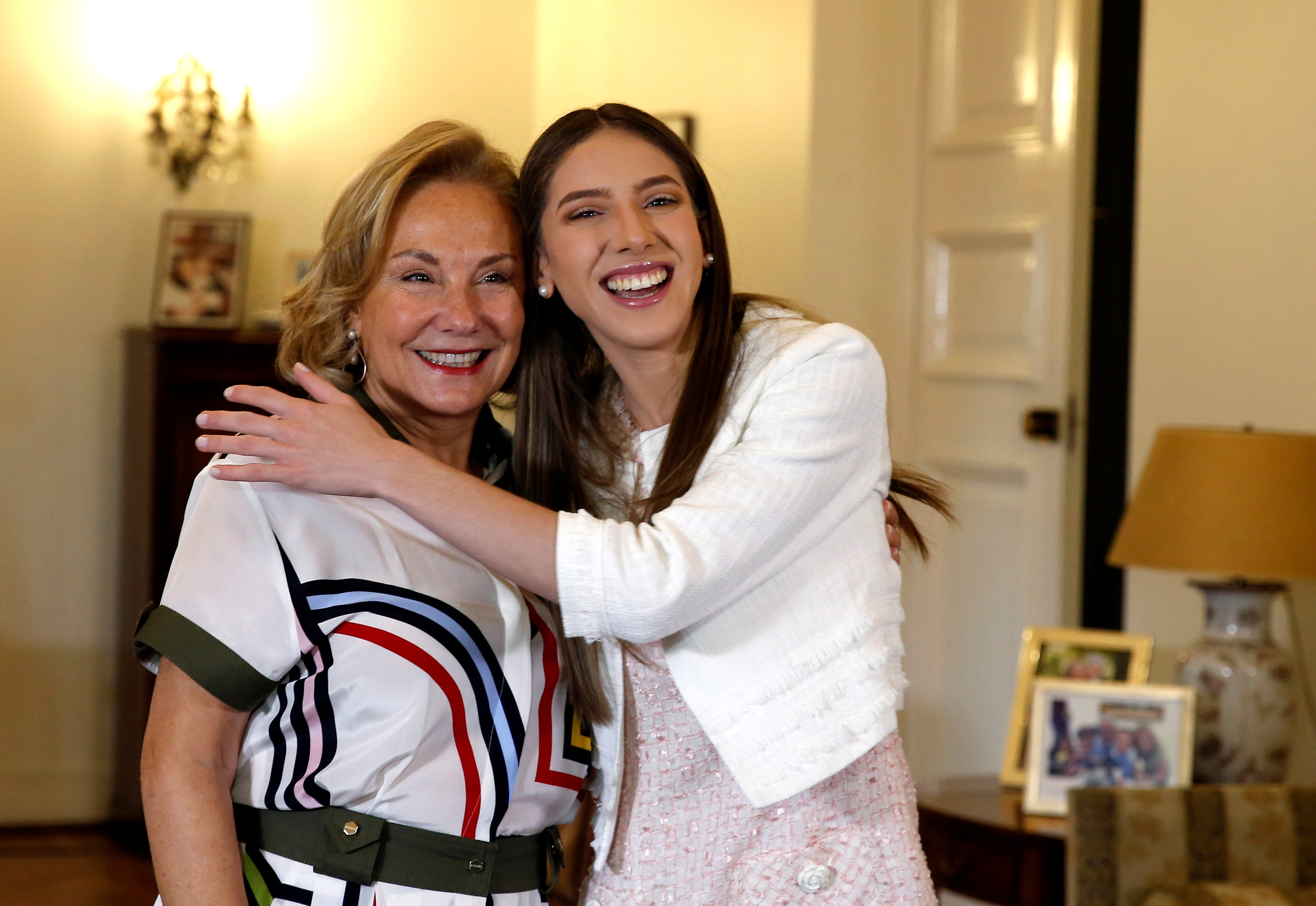 Las FOTOS del encuentro entre Fabiana Rosales y la primera dama chilena en Santiago