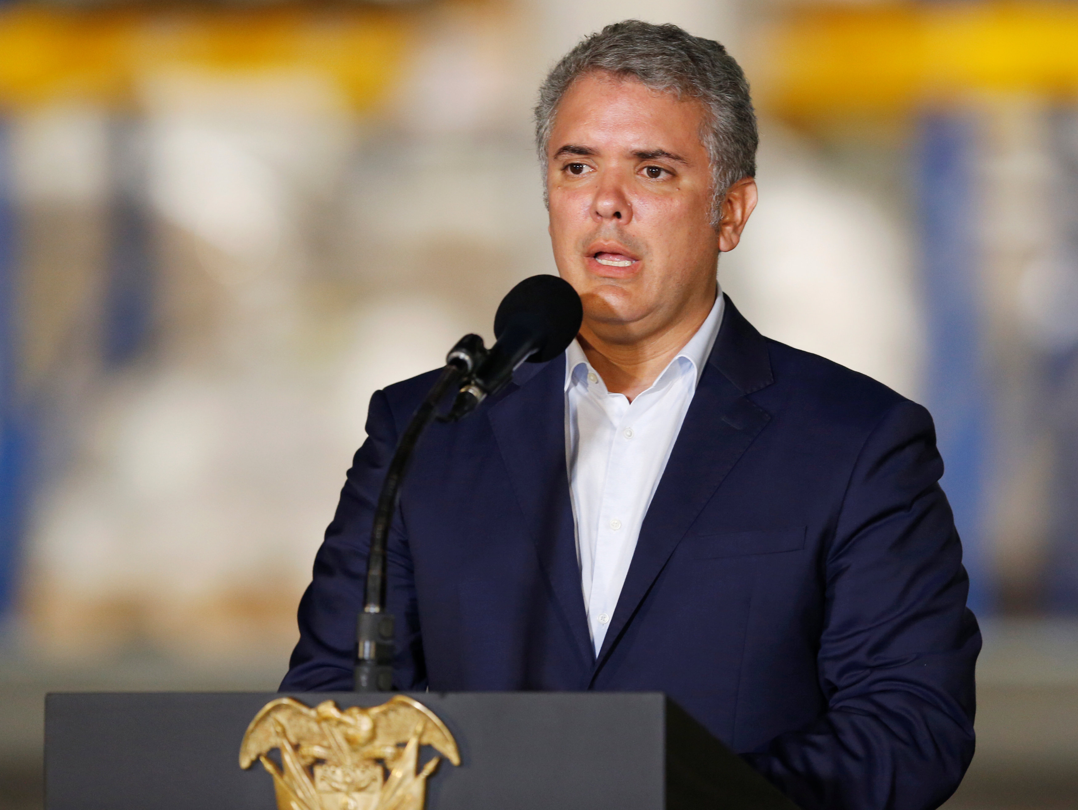 El llamado de Iván Duque a los militares y al pueblo venezolano #30Abr (Tuit)