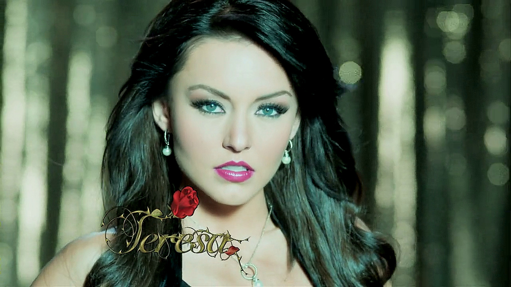 ¡IMPACTANTE! Angelique Boyer mostró su verdadero rostro en una foto sin maquillaje