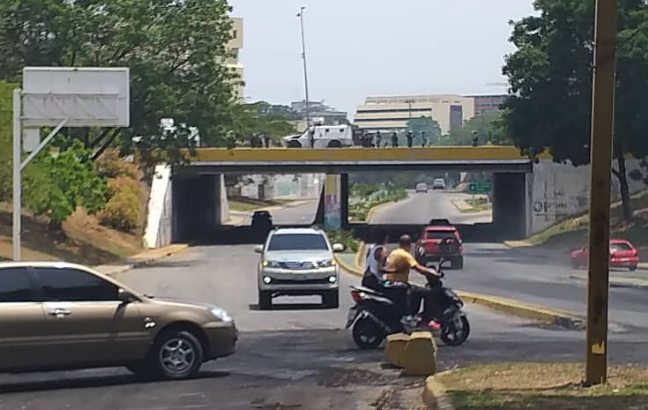 GNB reprime fuertemente a manifestantes en Valencia #1May (Videos)