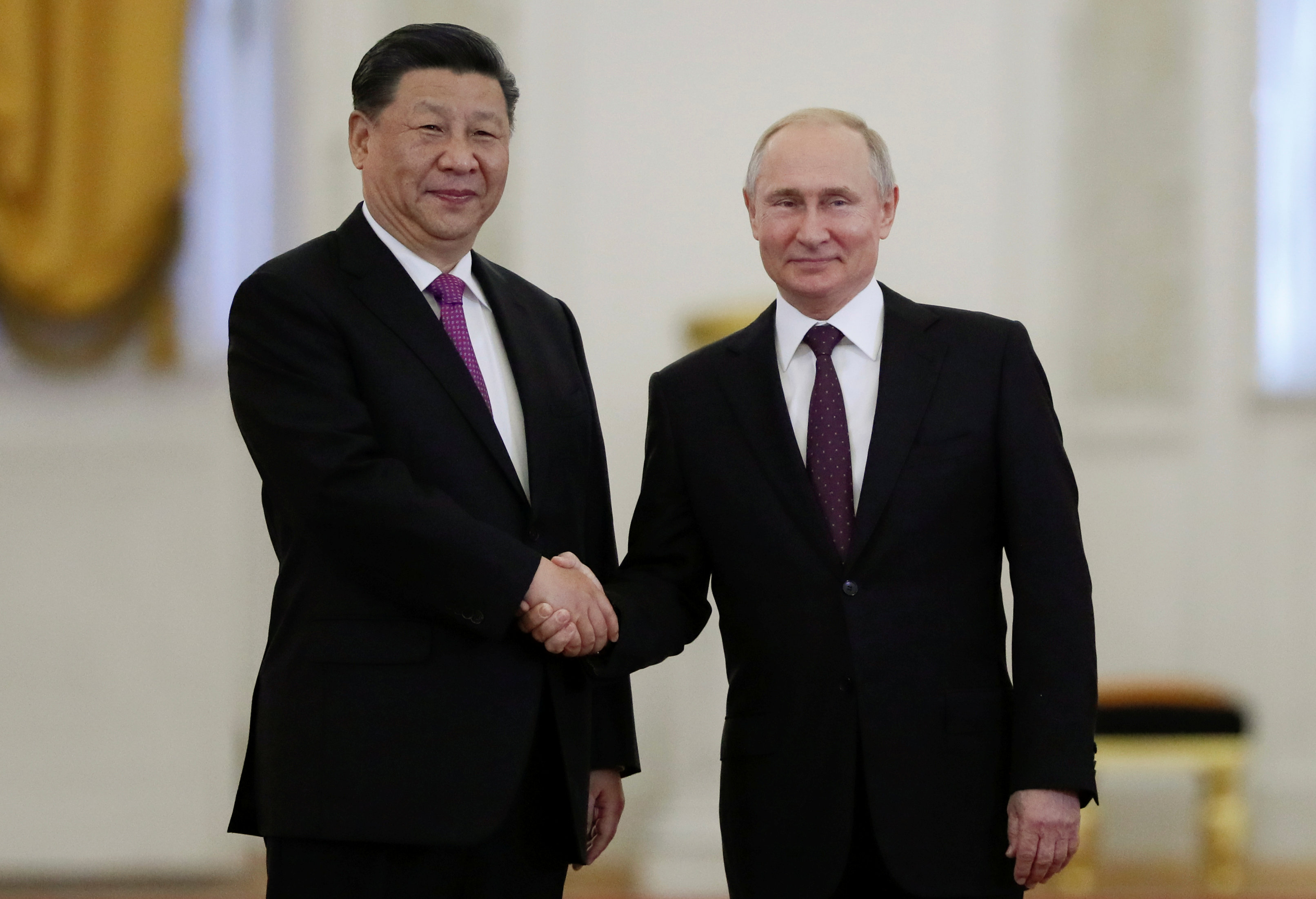 Putin y Xi inauguran el primer gasoducto que unirá Rusia y China