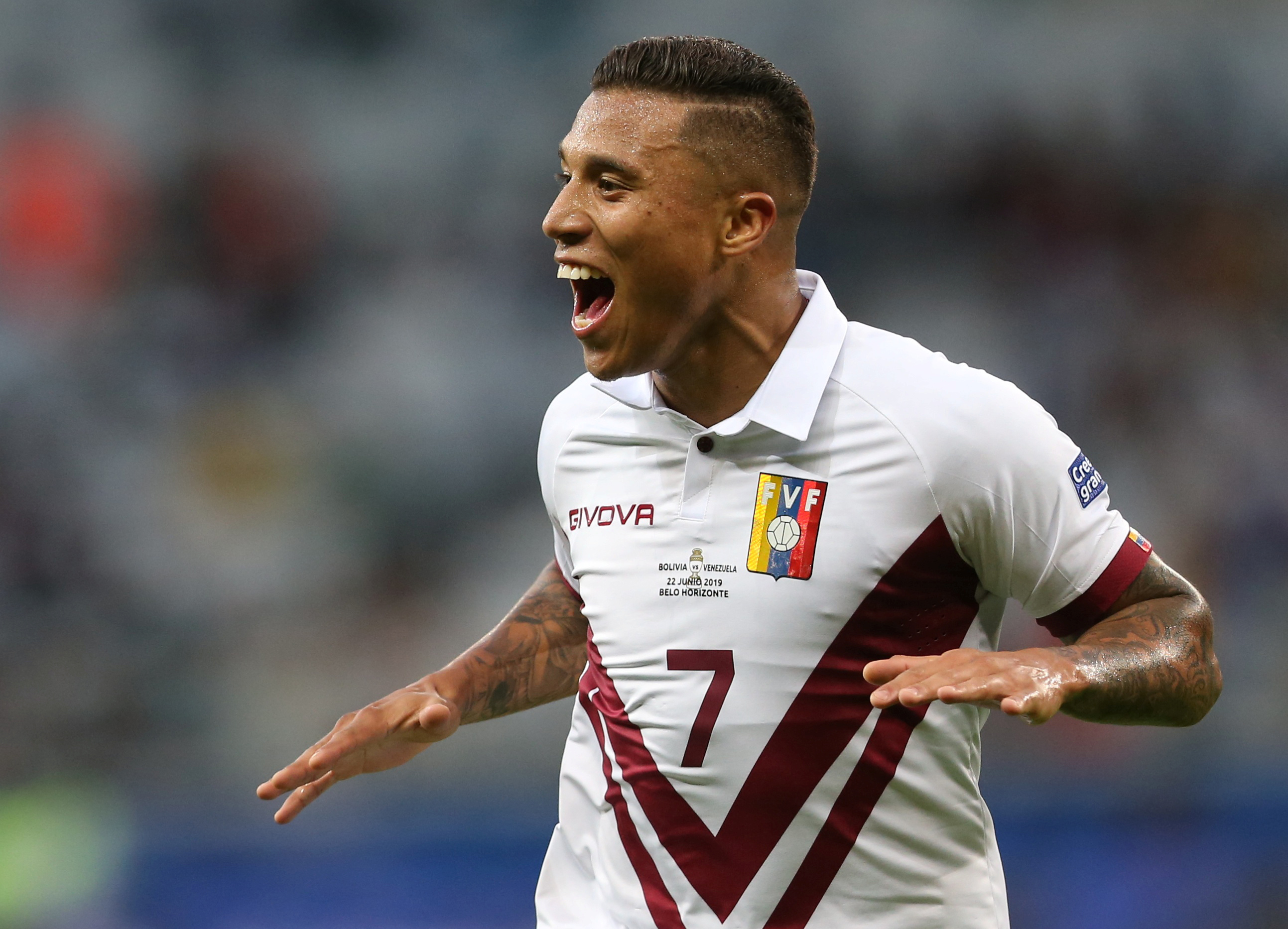 Vinotinto Darwin Machis dio positivo en coronavirus