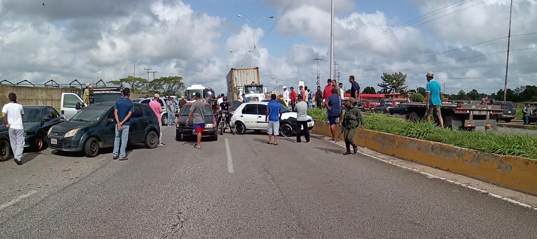 EN FOTOS: Maturín colapsa en la búsqueda de gasolina #12Jun