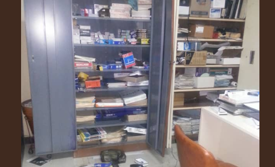 Denuncian que ladrones hicieron estragos en el área de computación de la UDO (FOTOS)