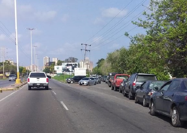 En Anzoátegui estaciones de servicio permanecen cerradas a la espera de gasolina #14Jun