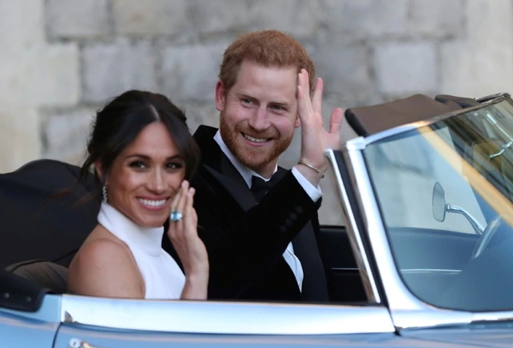 El sorprendente cambio del príncipe Harry tras su boda con Meghan Markle que lo tiene en un planeta diferente