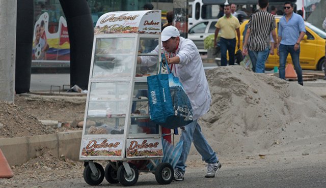 El rebusque en manos de venezolanos