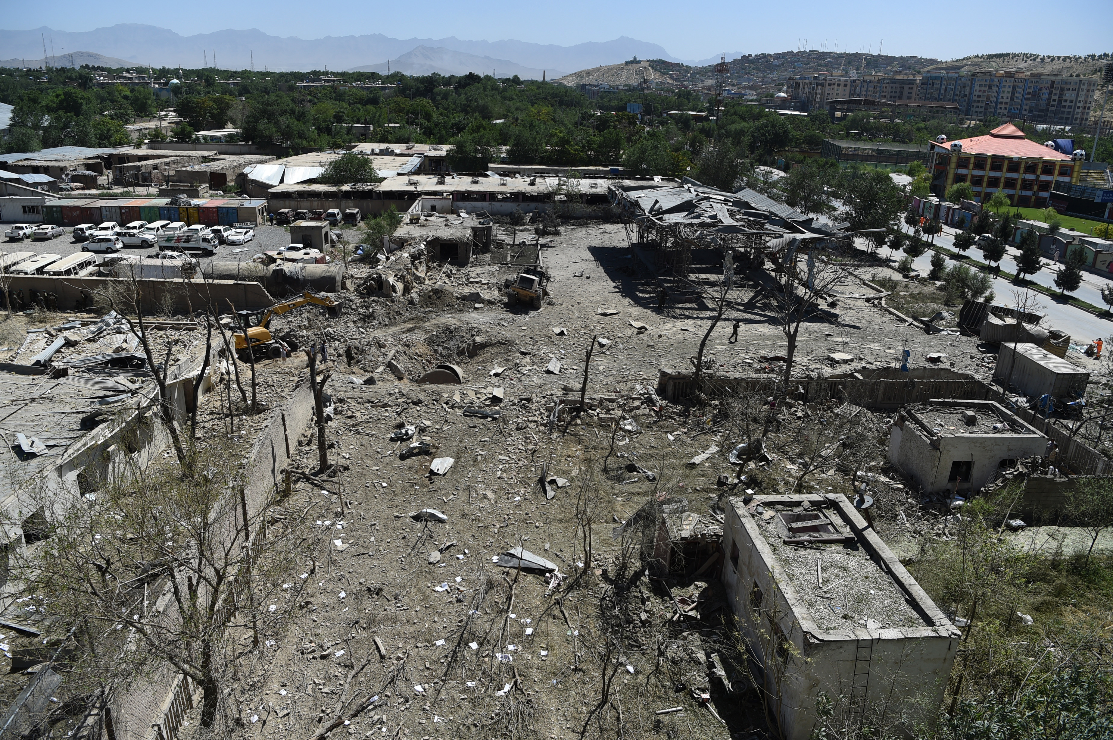 Al menos 14 muertos por disparos de mortero contra un mercado de Afganistán