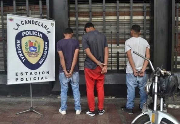 Capturan a “Los Invisibles”: El grupo de choritos que se dedicaban a robar carros en La Candelaria