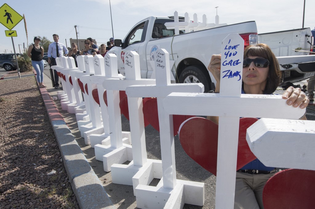 Sube a 22 la cifra de muertos por tiroteo en El Paso, Texas