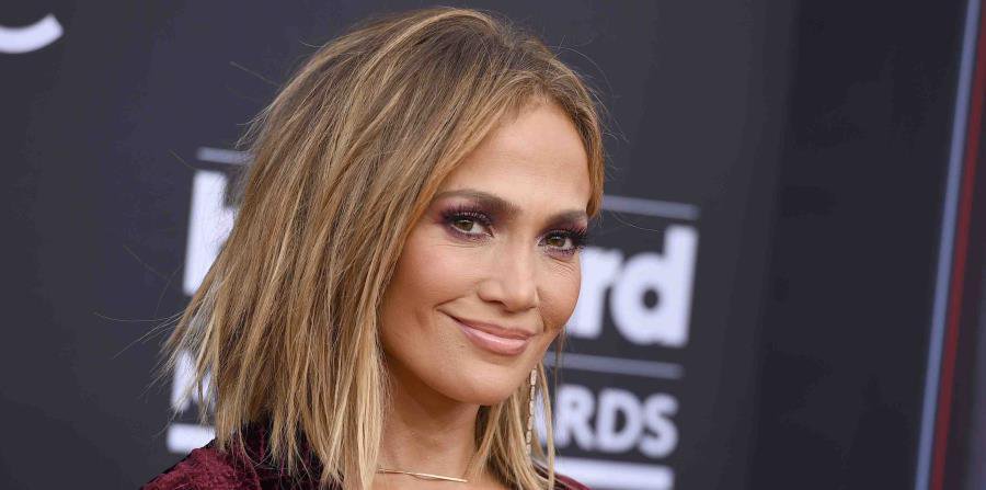 ¿Se puede estar buena a los 50? Observa la foto “piernona” de Jlo y saca tu conclusión (Foto)