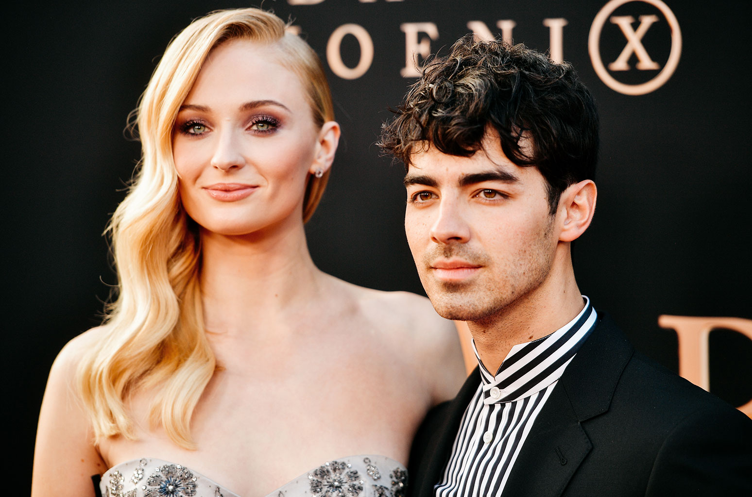 El tierno regalo de Sophie Turner a su esposo en medio de un concierto (VIDEO)