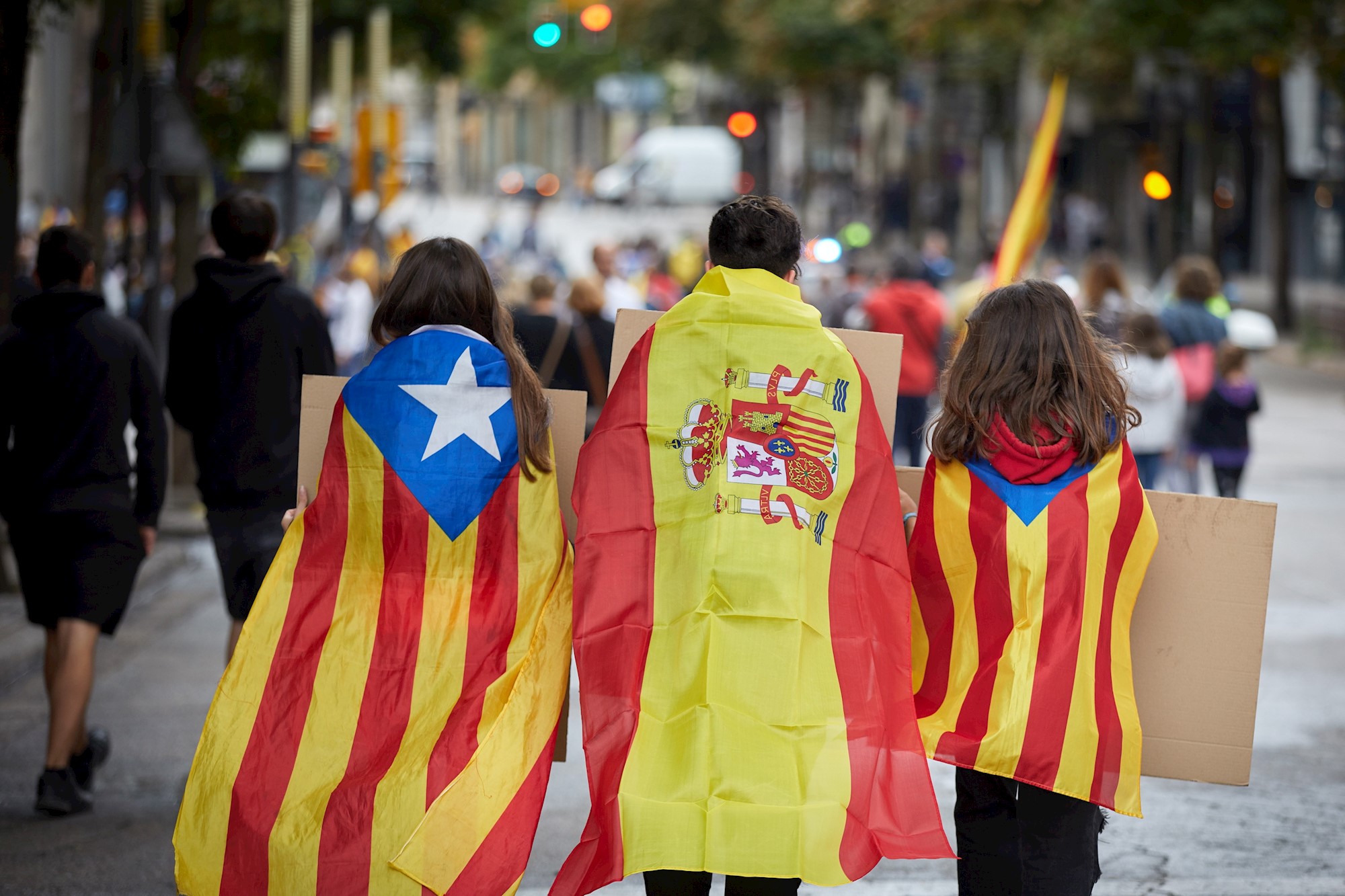 Tribunal suspende decreto para que el catalán sea lengua vehicular educativa en Cataluña