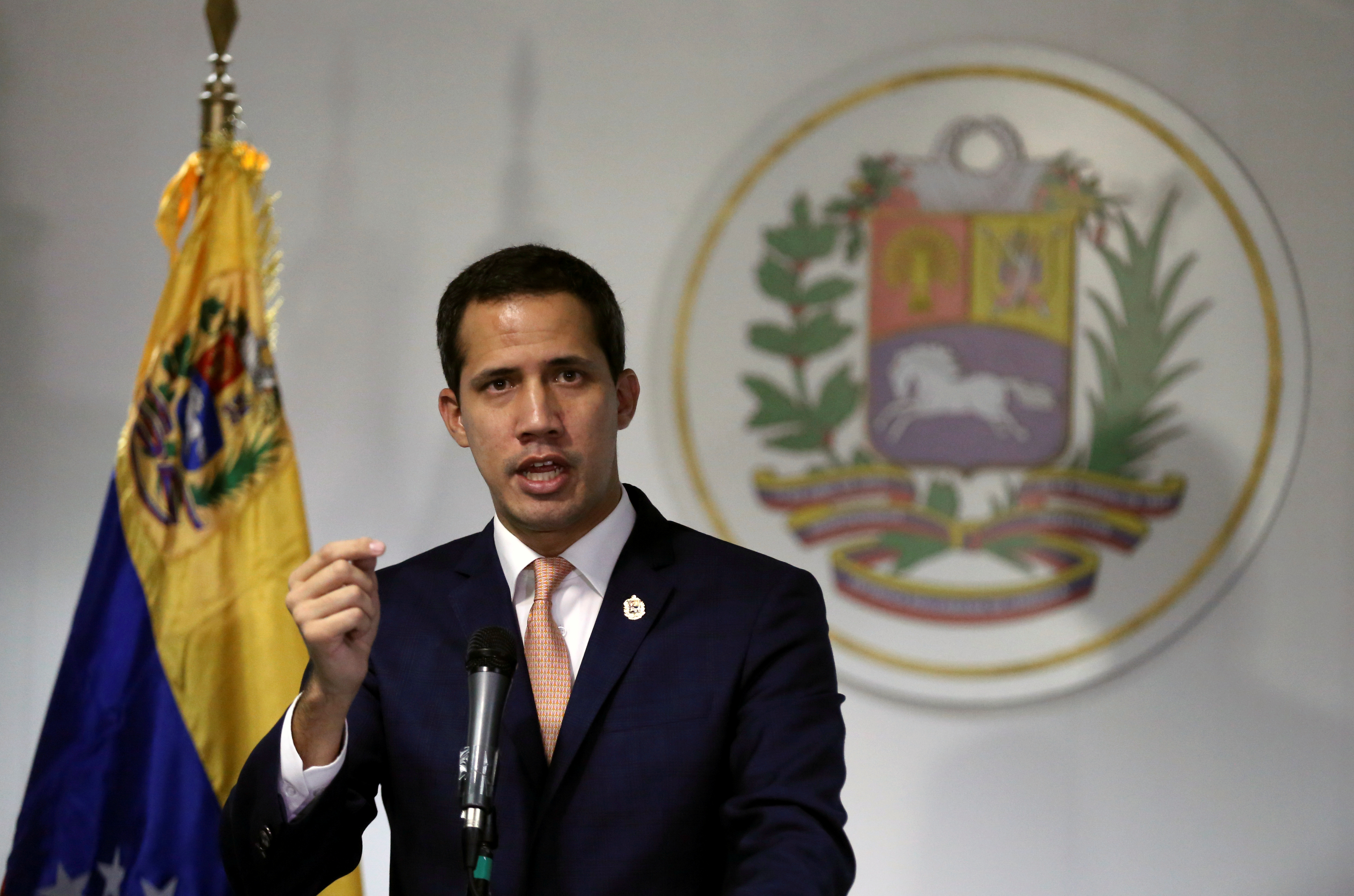 Juan Guaidó: La solución ideal es que Maduro se vaya a un país amigo