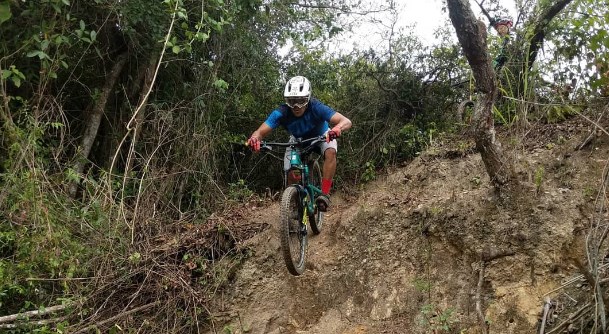 Ambientalistas alertan que Inparques permitirá ruta ciclista que causará daño ecológico al Ávila