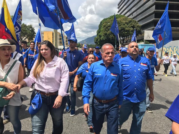 Manuel Rosales: Nuestros jóvenes son la piedra angular para enrumbar el país hacia la paz