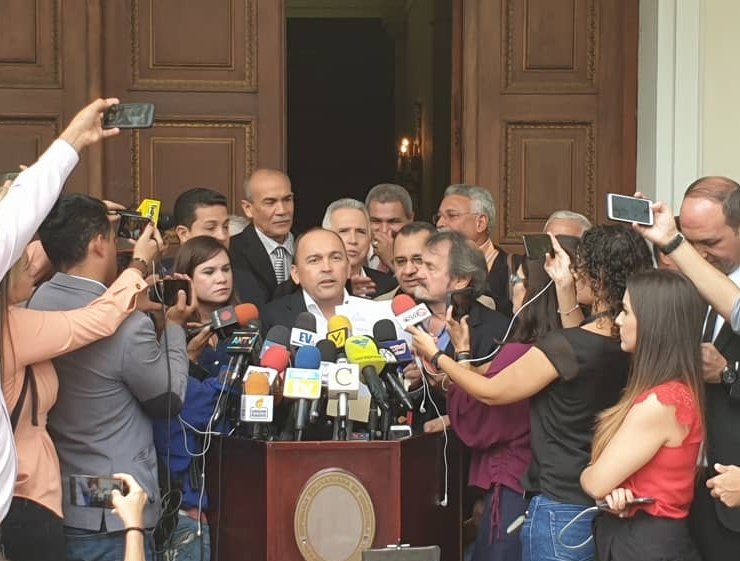 Régimen de Maduro asoma que no descarta reelección de Tibisay Lucena a la presidencia del CNE (VIDEO)