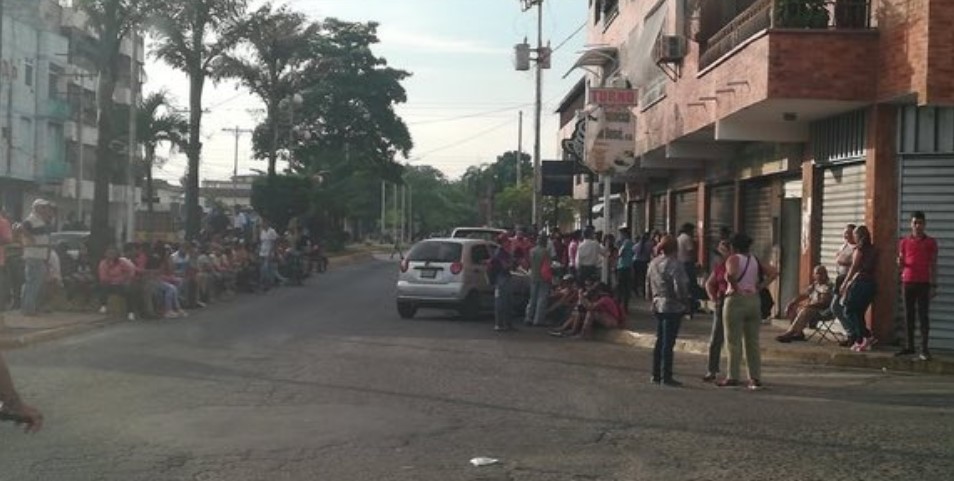 Así están los pocos comercios que cuentan con el servicio petro en Cojedes #27Dic (Fotos)