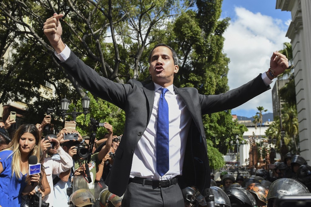 Juan Guaidó: Nuevamente la dictadura nos obstruye el paso a la AN