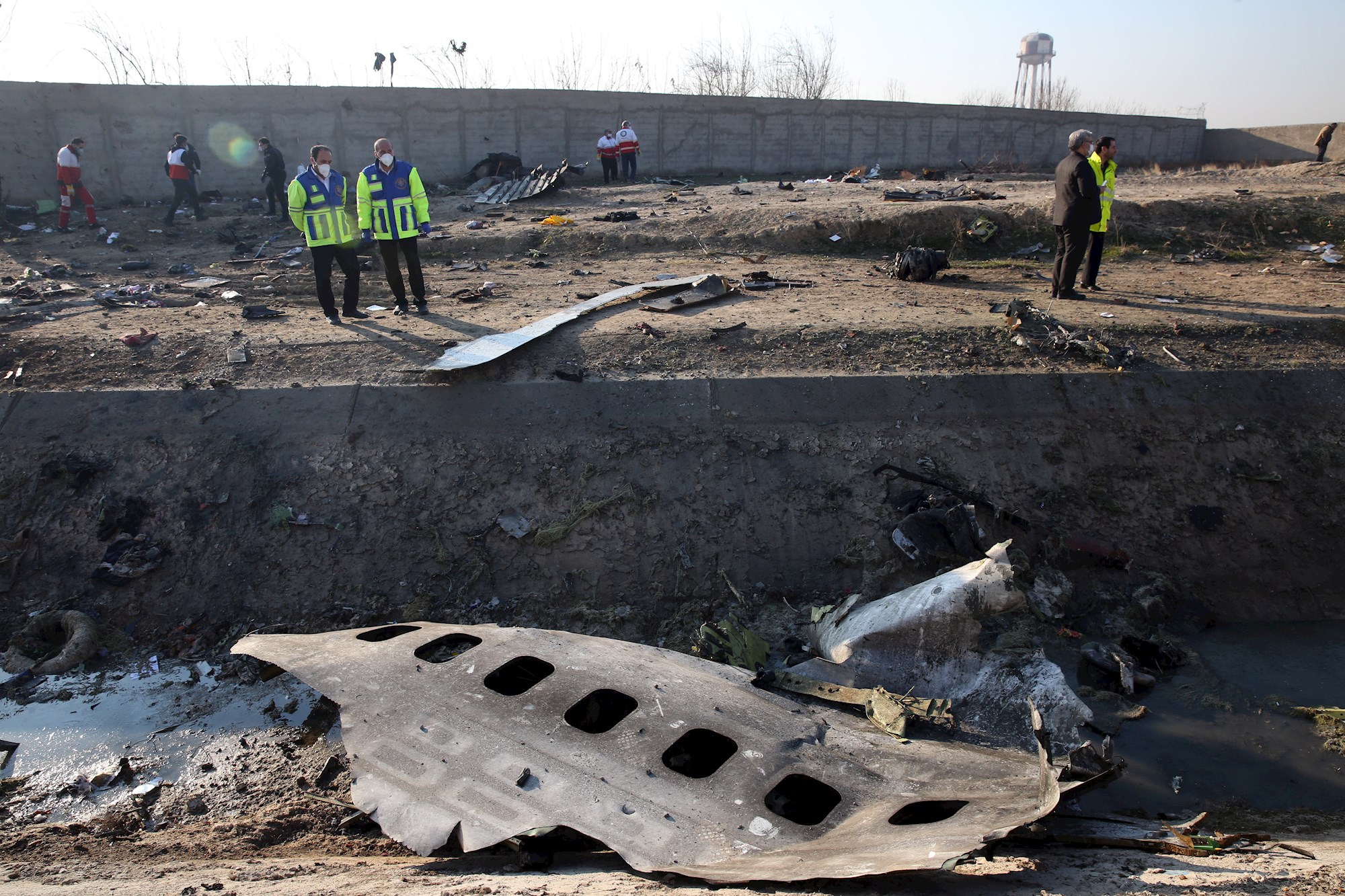 Ucrania pide a Irán las cajas negras del avión derribado