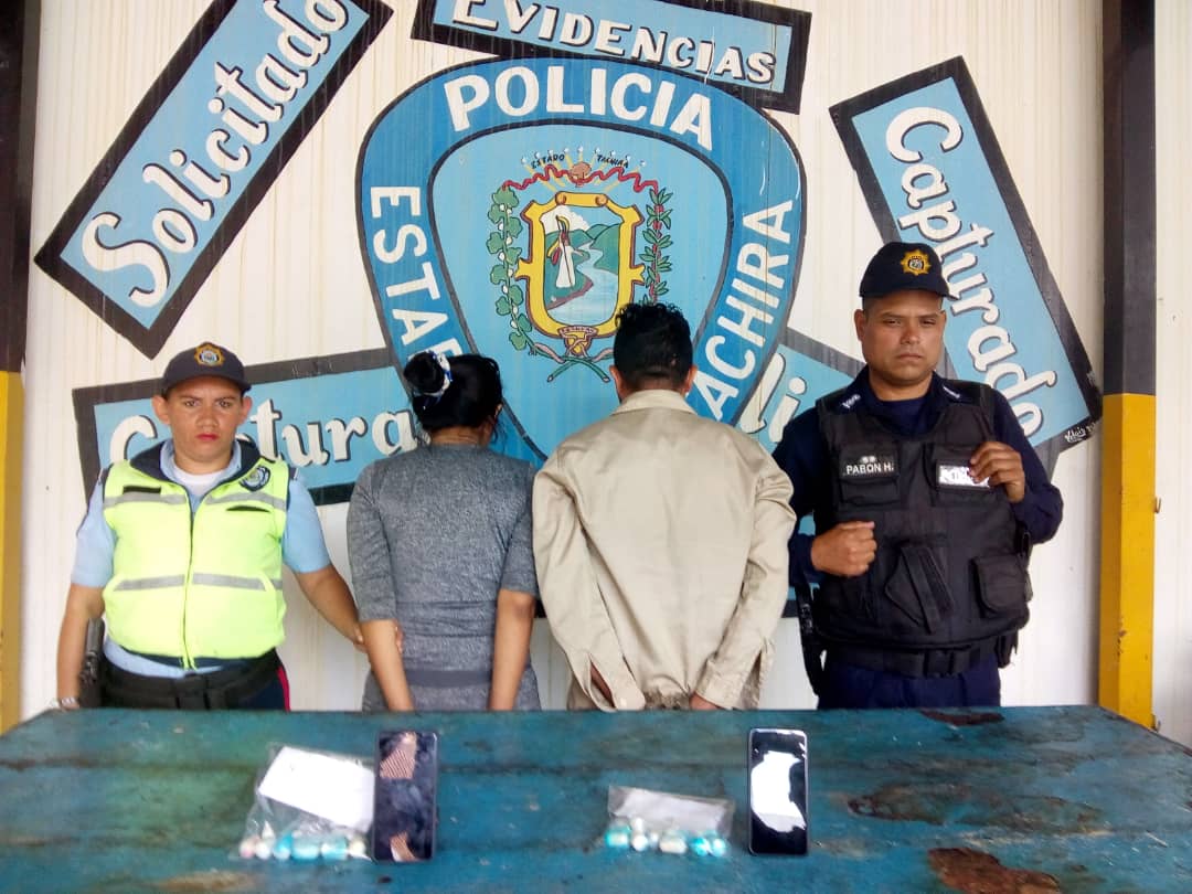 Más de 3 kilos de droga expulsaron las “cocaineras de Uairén”