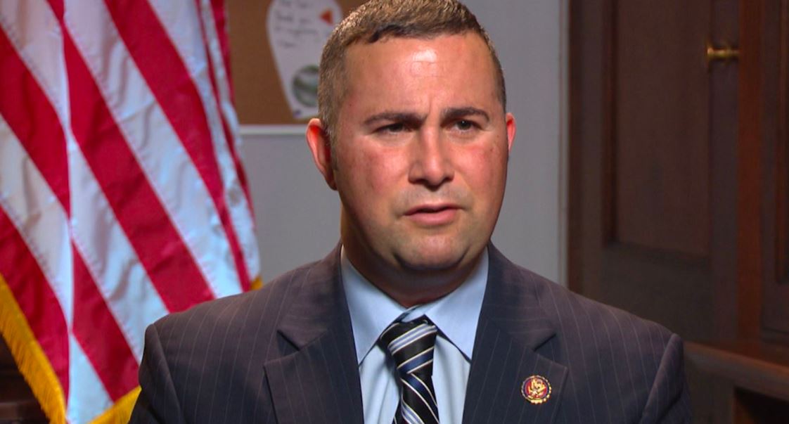 Darren Soto pidió TPS para venezolanos ante el aumento de migrantes en Florida (Video)