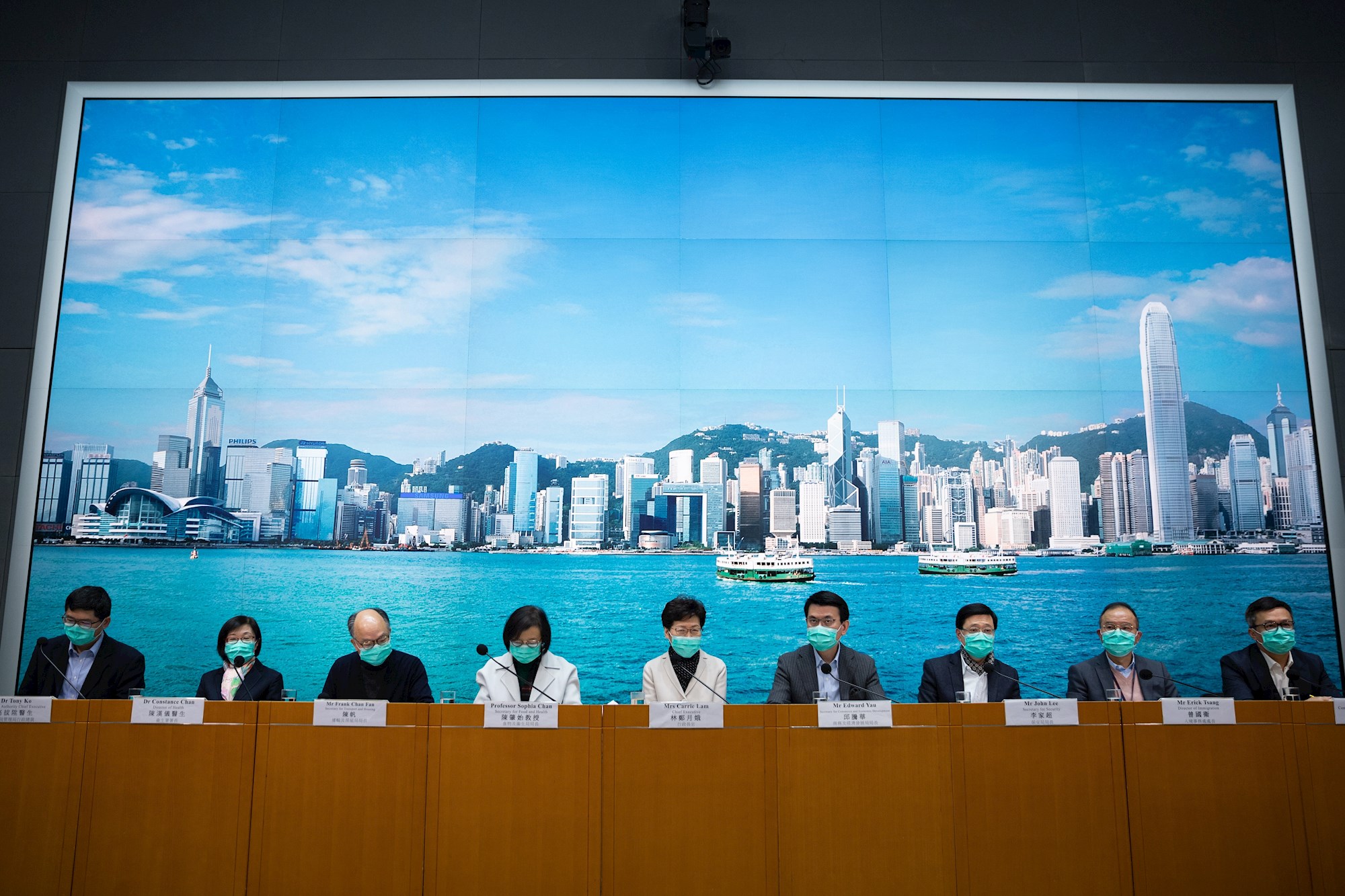 En Hong Kong, los médicos entran en huelga para exigir el cierre de la frontera ante coronavirus