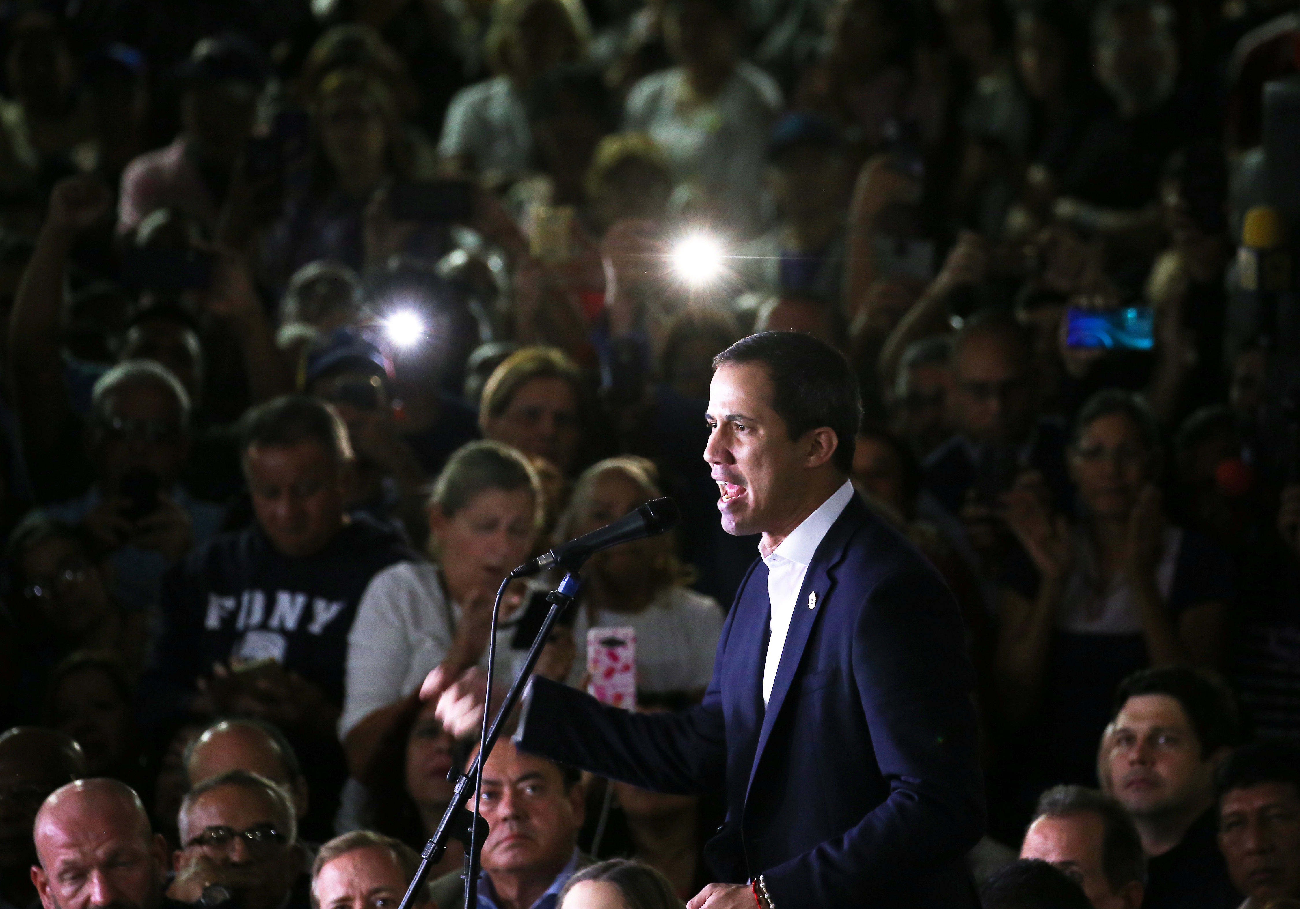 Juan Guaidó: Como sea, acabaremos con esta tragedia