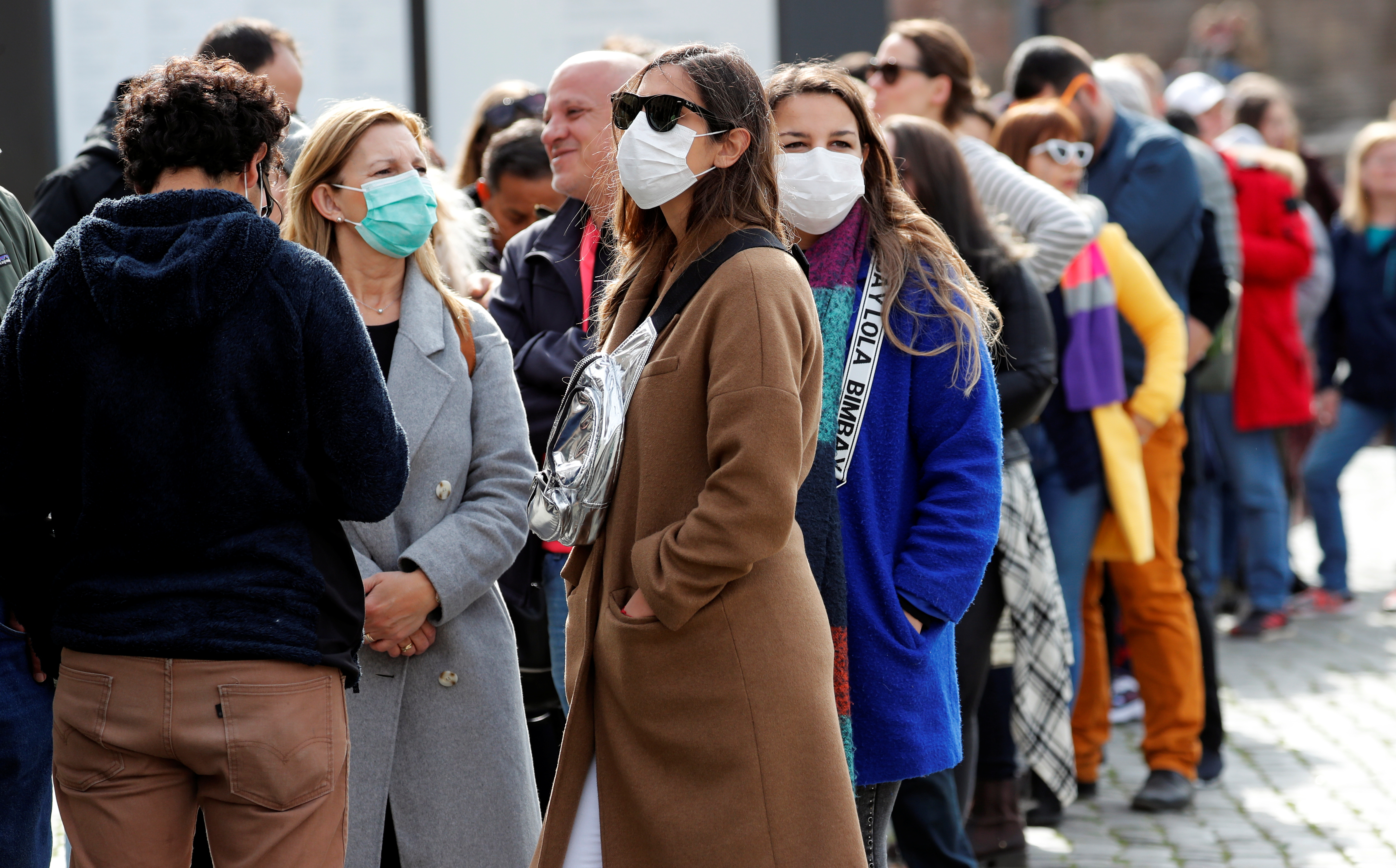 ¿Por qué Italia se ha convertido en la zona cero del coronavirus en Europa?